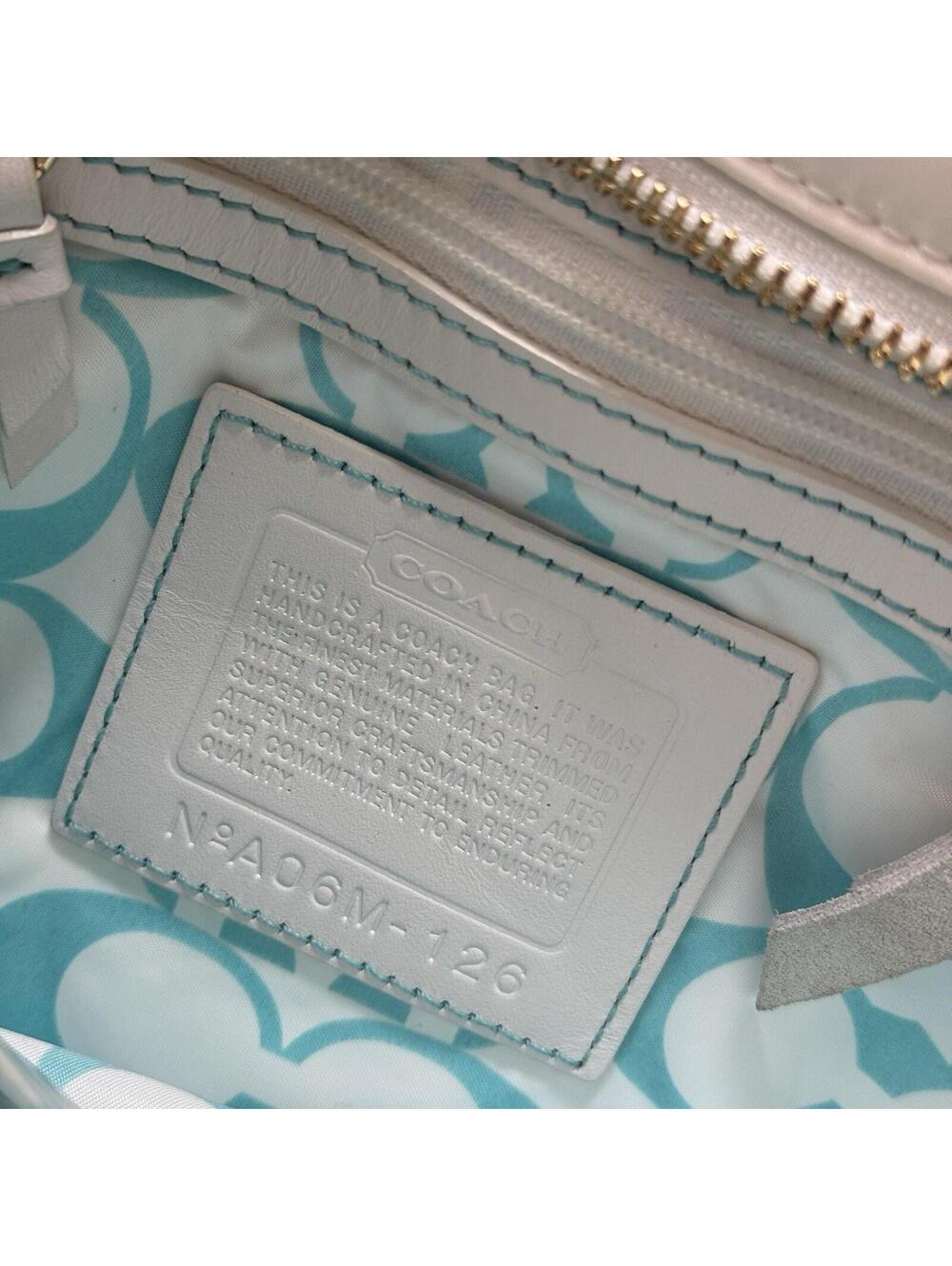 Vintage Coach Hamptons Satin Mini Tote – White with Turquoise/Aqua Accents Y2K - Picture 8 of 9